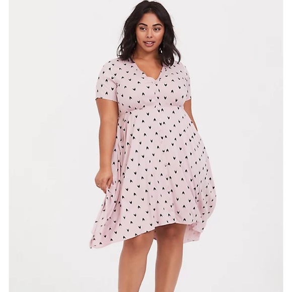 torrid Dresses & Skirts - Torrid Lilac Chevron Challis Sharkbite Shirt Dress